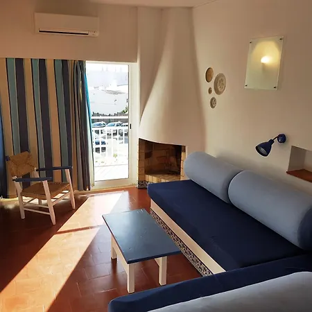 Ξενοδοχείο με διαμερίσματα Turisticos Soldoiro Αλμπουφέιρα