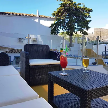 Turisticos Soldoiro Αλμπουφέιρα