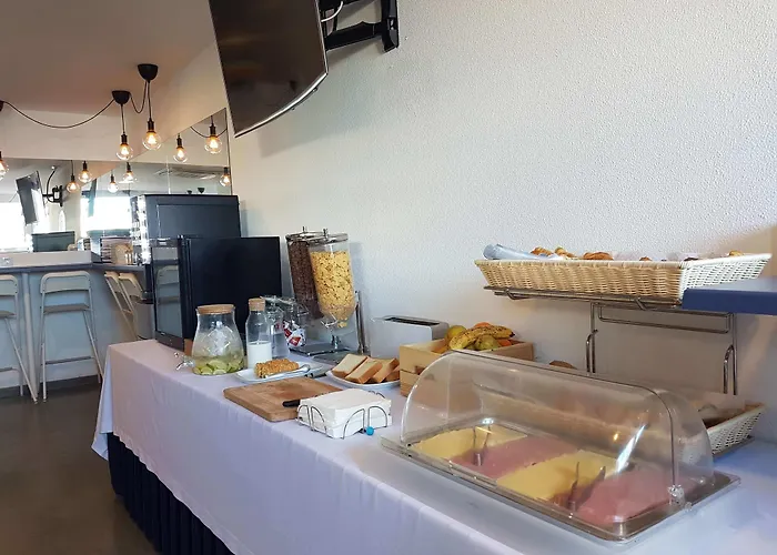 Turisticos Soldoiro Αλμπουφέιρα