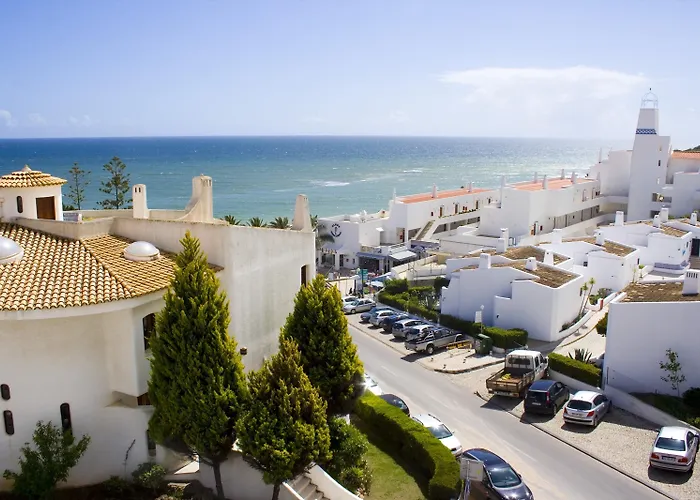 Turisticos Soldoiro Αλμπουφέιρα
